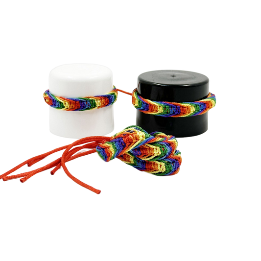 PRIDE - LGBT-FLAGGE GEFLOCHTENES ARMBAND